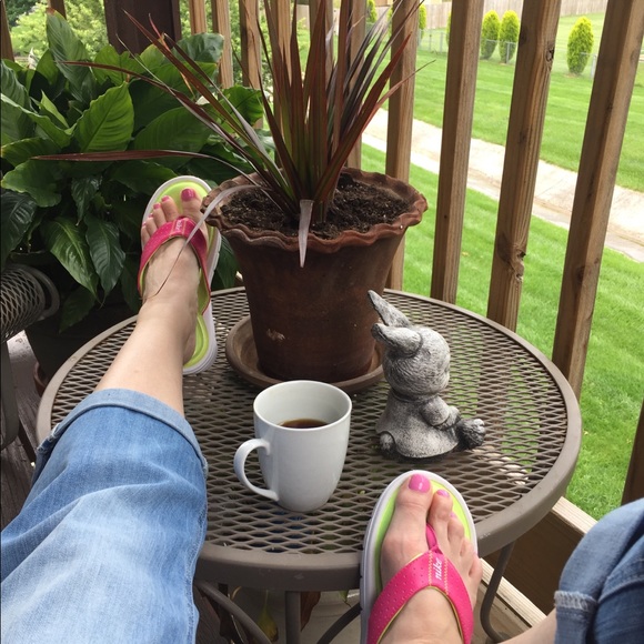 Meet your Posher, Lisa - Picture 1 of 3